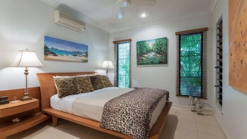 Villa Arte Bianco Palm Cove 0*,